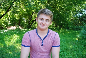 портрет юноша