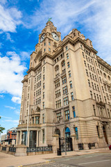 Fototapeta na wymiar Liver Building, Liverpool, UK