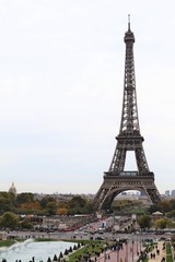 Fototapeta na wymiar Vue de Paris depuis le Trocadero