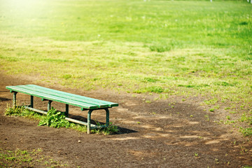 グランド　ベンチ