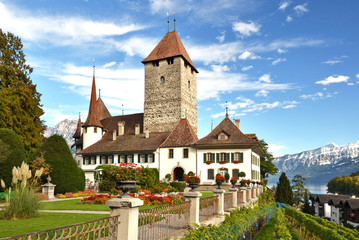 Fototapeta na wymiar Spiez Castle, Switzerland