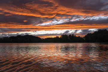 Sonnenuntergangsstimmung am Staffelsee