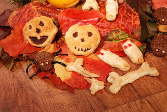 Halloween, pumpkins and scary biscuits