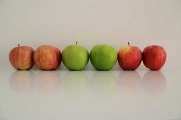 Apples multicolour