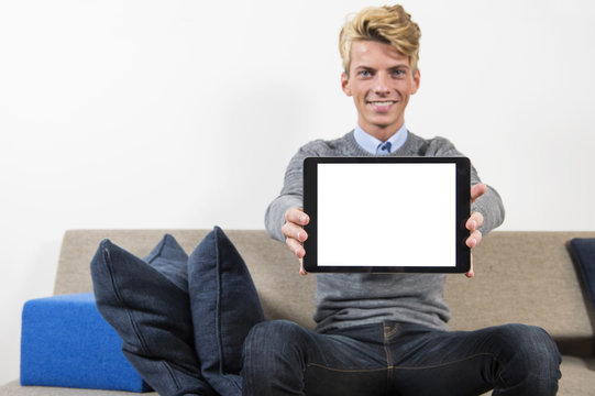 Electronic tablet display with blank screen