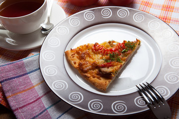 breakfast pizza and tea