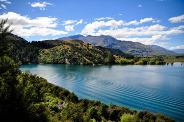 Fototapeta na wymiar New Zealand Wakatipu Lake