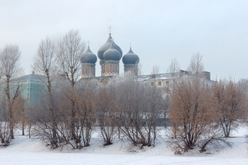 Fototapeta na wymiar Ancient Orthodox Cathedral of the Intercession in Moscow in the winter frosted frosty morning