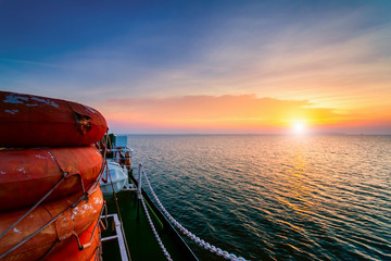 Fototapeta na wymiar Sunset from boat in Thailand