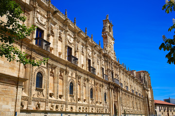 Obraz premium San Marcos in Leon at the way of Saint James