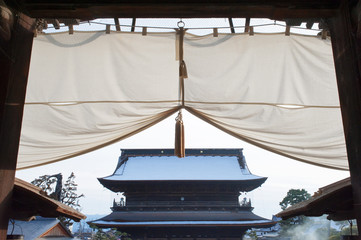 Japanese temple　Zenko-ji