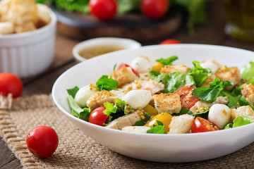 Salad with chicken, mozzarella and cherry tomatoes