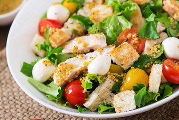 Salad with chicken, mozzarella and cherry tomatoes