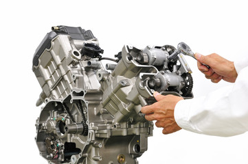 バイクのエンジン整備