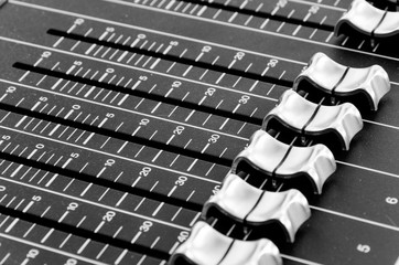 Buttons from a mix music table