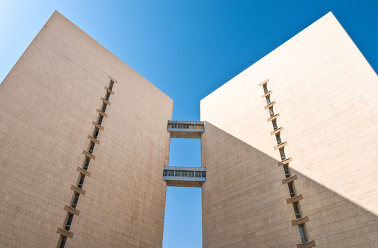 Saudi Arabia, Riyadh, the Culture Center, near Al Faisaliah tower