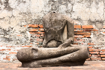 The sculpture was respectfully engaged placed at an ancient temple that was built over 600 years in Thailand's ancient capital of Ayutthaya.