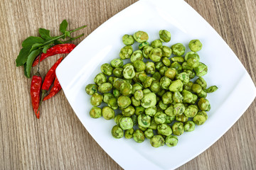 Wasabi peas