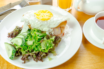 Fried egg and salad