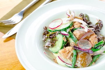 Salad with chicken