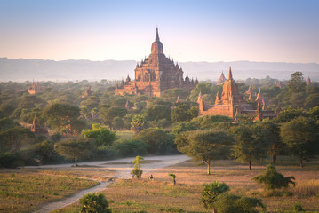Fototapeta na wymiar The Temples of Bagan(Pagan), Mandalay, Myanmar