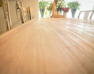 Crédence de cuisine en verre imprimé Fleuriste Vintage wooden table in the shop