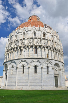 Baptistry at Pisa, Italy