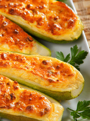 Stuffed zucchini with cheese