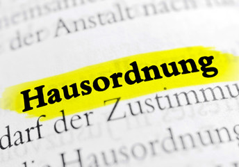 Hausordnung - gelbe Markierung