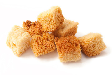 Discover our small grants of irresistibly crunchy dried food,perfect for satisfying your cravings and adding a delightful texture to your meals.