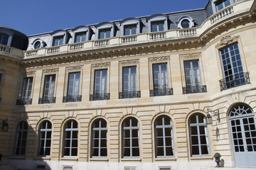 Fototapeta na wymiar Hôtel particulier à Paris