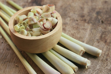 fresh sliced lemon grass