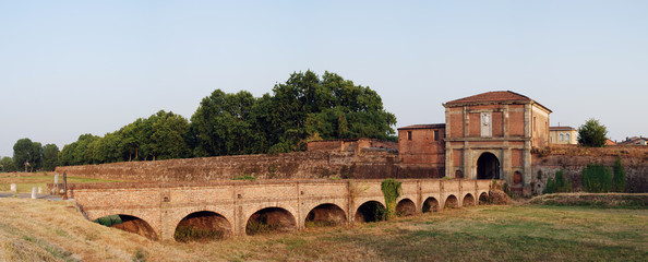 Piacenza - Porta Borghetto