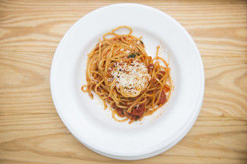 Spaghetti and tomato sauce