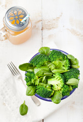 Broccoli, baby spinach and green beans salad