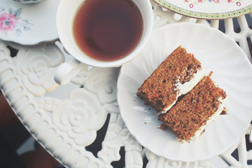 Carrot cake with hot tea