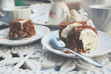Carrot cake with hot tea