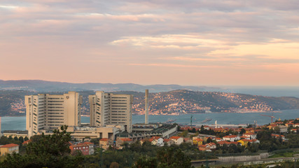 Fototapeta premium Sunrise in the bay of Trieste