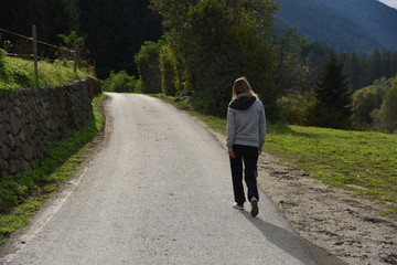 camminare passeggiare passeggiata 
