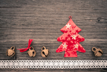 Christbaumschmuck aus Metall, Christbaum, Schellen, Spitzenborte