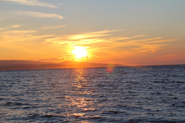 Fototapeta premium Sonnenuntergang hinter der Insel Brac