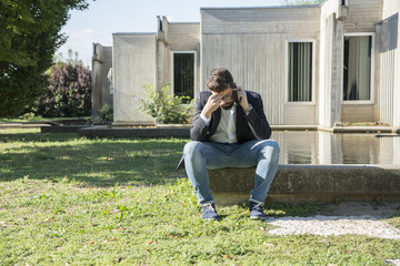 preoccupazioni al telefono