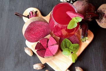 Fresh juicy beetroot and juice.