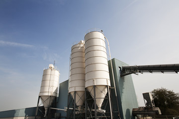 Industrial storage silos