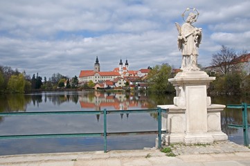 Obraz premium Telc, the historic renaissance town surrounded by ponds in the Vysocina, Czech Republic.