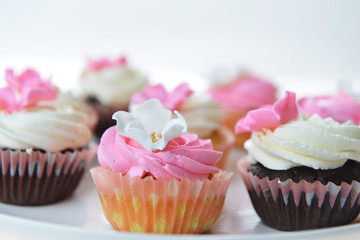 Small cakes