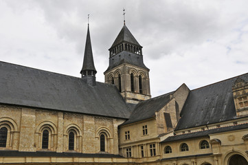 Fototapeta na wymiar L'Abbazia di Fontevraud - Loira, Francia