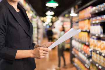 Businesswoman in the shopping mall.