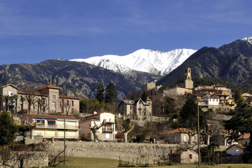 Fototapeta na wymiar Vernet les Bains, Languedoc Roussillon,Pyrenees orientales, Fran