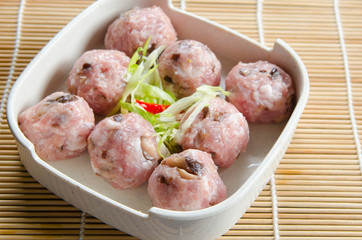 Mushroom meat ball